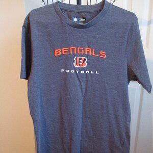 Dark Gray Mens NFL  Bengals Football Team T-shirt Tee size Small